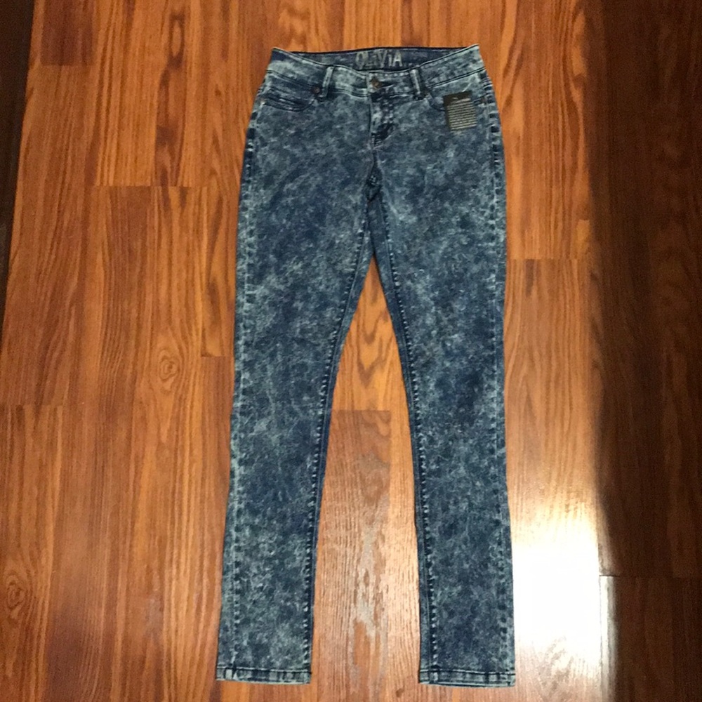 New Delia’s Jeans